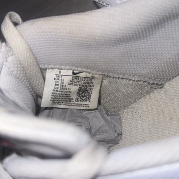 Nike Court Legacy Women’s White Leather sneakers 8 - Picture 7 of 8